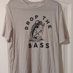 DROP THE BASS SUPER SICK DJ SHIRT WOW YOU NEED THIS IN YOUR LIFE